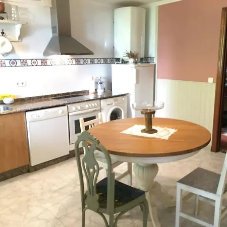 Tranquilidad Cerca De Playas Y Lugares Historicos Vut-lu-00402 * Lourenza